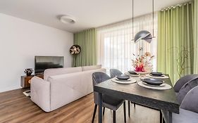 Scala Superior By Grand Apartments